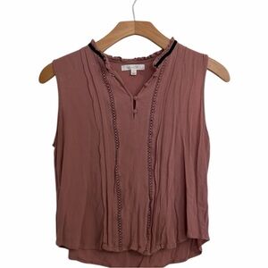 Active USA Dusty Rose Sleeveless Lace-Trim Shirt